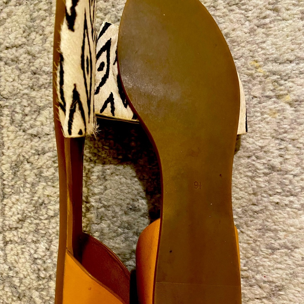 Madewell D’Orsay style flat